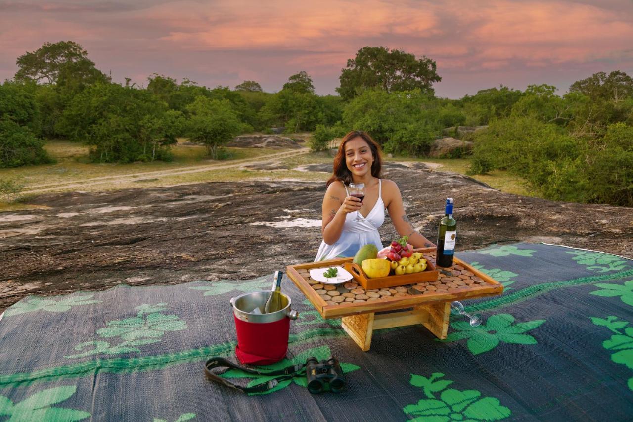Leopard Nest - Glamping In Yala Hotel ภายนอก รูปภาพ