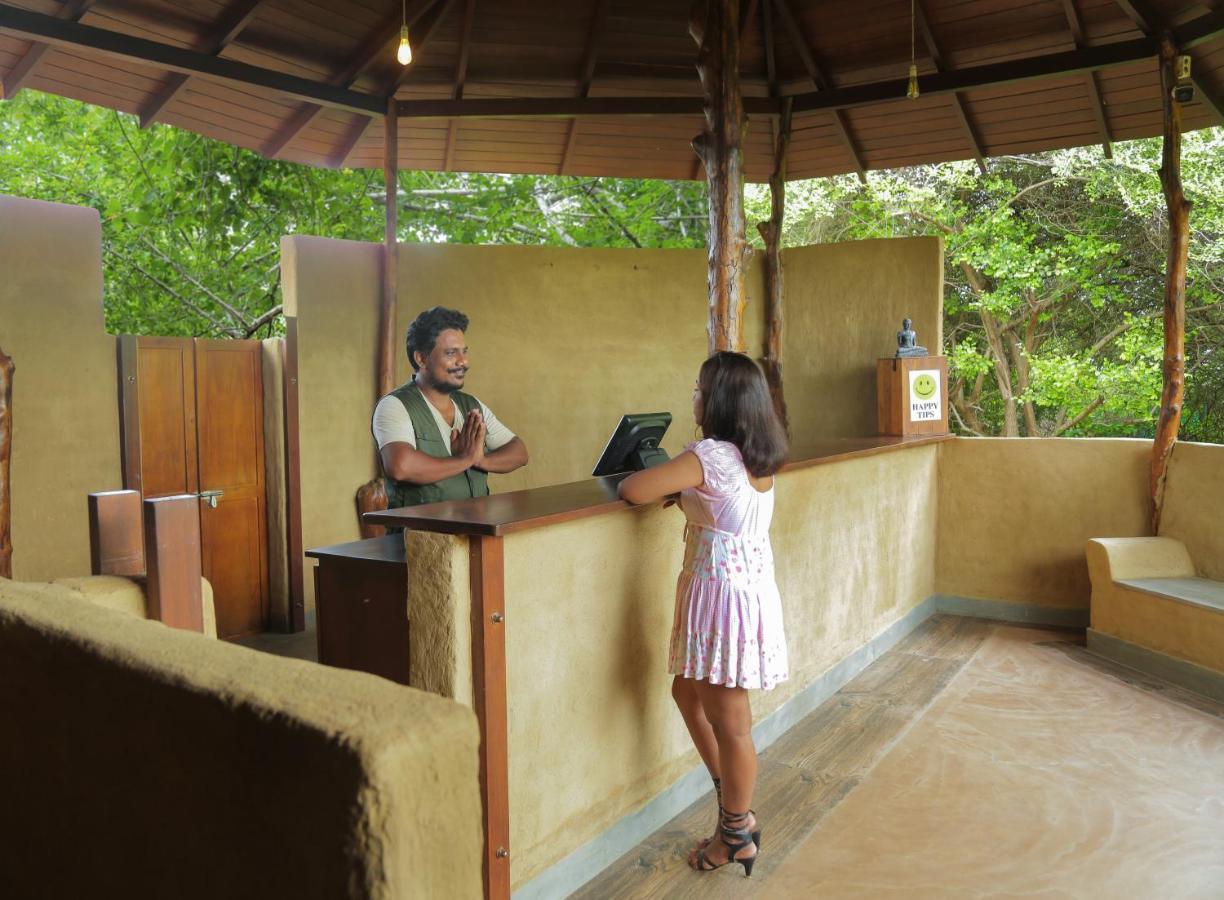 Leopard Nest - Glamping In Yala Hotel ภายนอก รูปภาพ