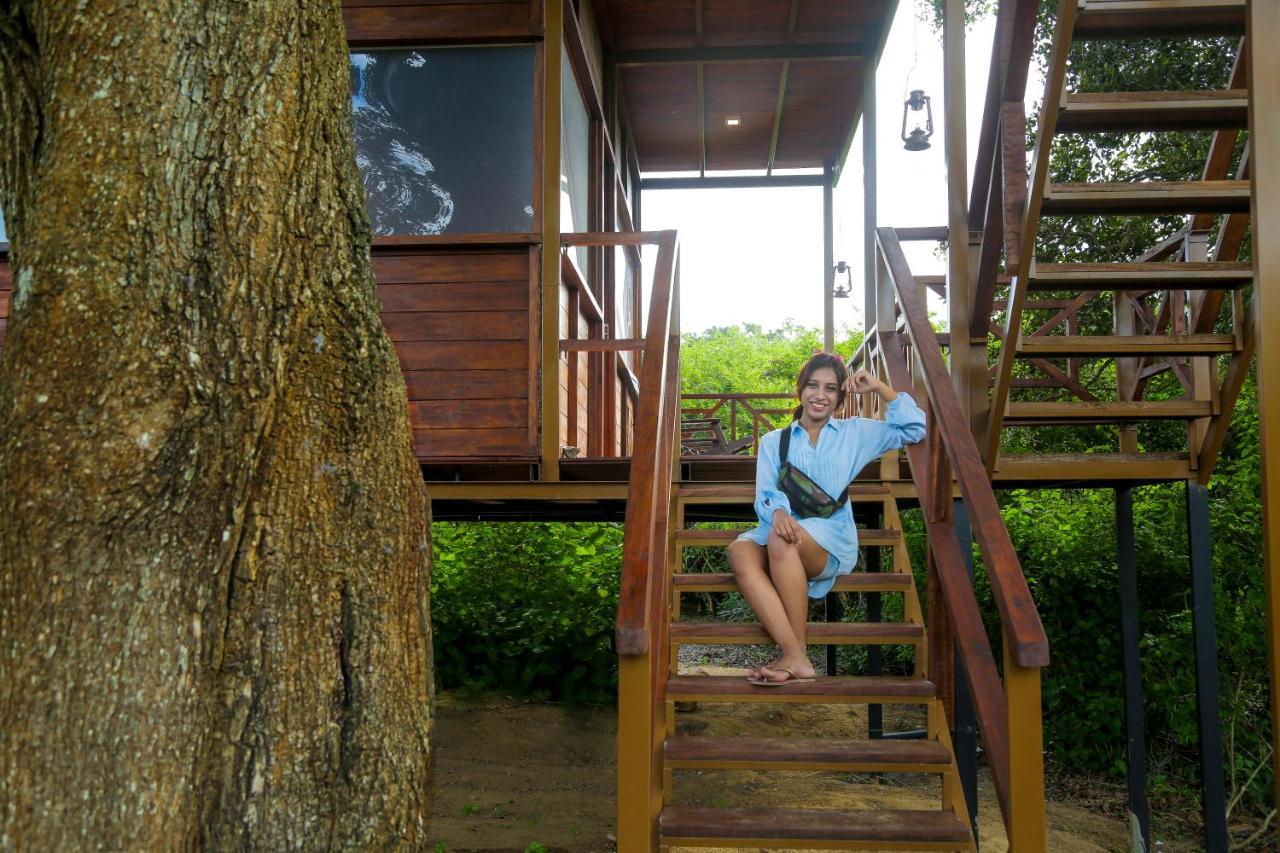 Leopard Nest - Glamping In Yala Hotel ภายนอก รูปภาพ